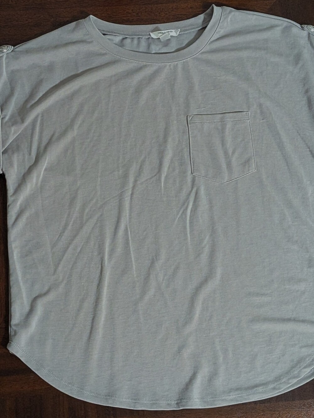 Cable & Gauge Studio Soft Gray Tee With Silver Buttons Women's Size Medium